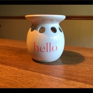 🛍{3/$10} Decorative candle holder